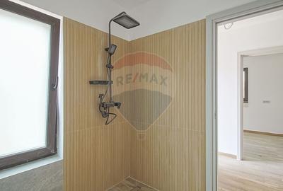 Casă cu 4 camere cu Teren 250 Mp în Sud-Est - 31