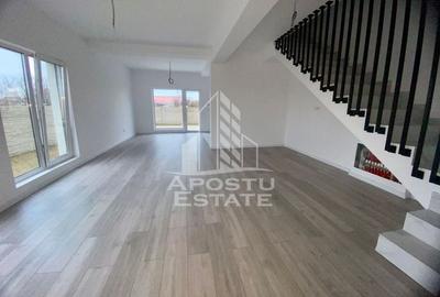 Duplex, 4 camere, centrala proprie, curte, Mosnita Vechie - 1