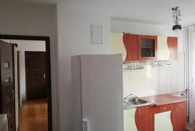 Inchiriez apartament - 3