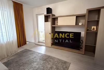 Apartament cu 2 camere decomandat, mobilat în Central