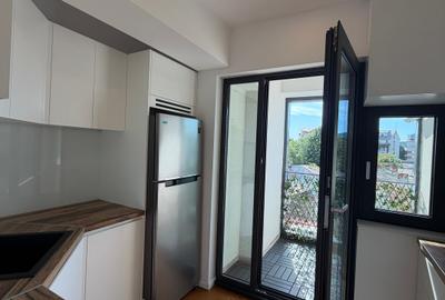 Apartament cu 2 camere decomandat în Victoriei - 11