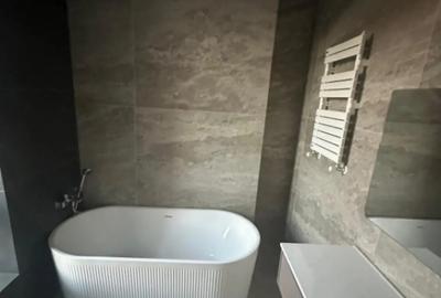 Casă cu 4 camere cu Teren 316 Mp în Central - 16