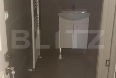 Spațiu comercial, de 148 mp, în Central - 6