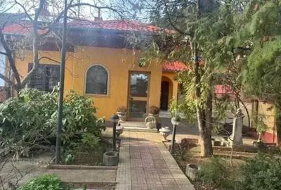 Casa 9 camere 5 Bai | Pretabila After school | Birouri | Alunisului - 1