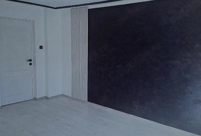 Casă cu 4 camere cu Teren 500 Mp în Central - 1