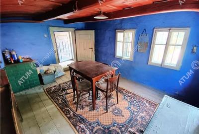 Casa traditionala din lemn cu 930 mp teren in Rasinari langa Sibiu - 9