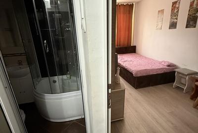 Garsonieră decomandată în Central - 2