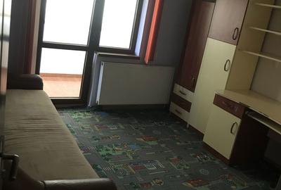 Apartament cu 2 camere decomandat în Central - 2