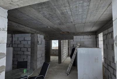 Teren de 2200 mp, în Sântana de Mureș - 1