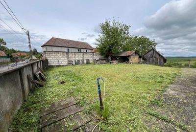 Casă cu 4 camere în Tășad - 8