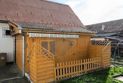 Apartament cu 3 camere semidecomandat în Central - 2