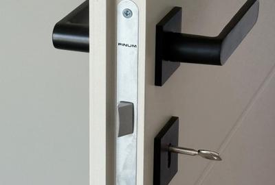 CASA 5 CAMERE, 3 BAI, 470MP TEREN, 135MP UTILI, ZONA MIROSLAVA-700M DE CENTRU - 3