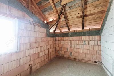 Vanzare vila clasica in Sat Costi, sup 210 mp, P+M, la gri, teren 500 mp - 18