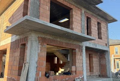 Casă în Central - 6