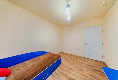 Apartament 4 camere de vanzare Micalaca - 14