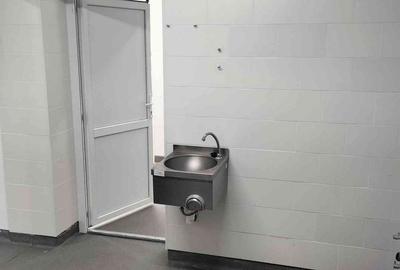 Spațiu comercial, de 100 mp, în Central