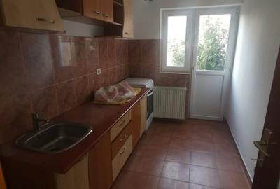 Casă individuală cu 9 camere cu Canalizare în Blașcovici - 2