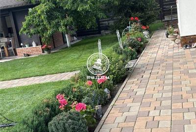 Casă cu 6 camere cu Canalizare în Bucium