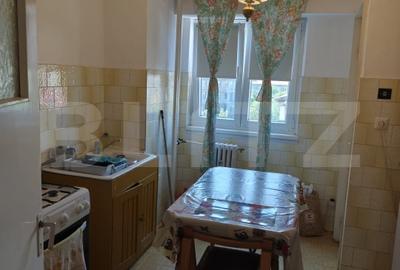 Apartament cu 4 camere, 88 mp, etaj intermediar, pe B-dul Dacia - 5