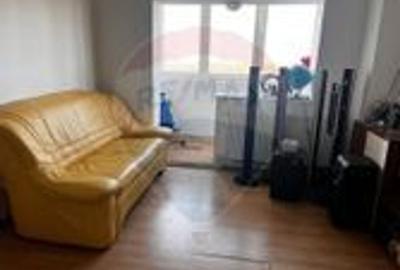 Apartament  4 camere de inchiriat MALUL MURESULUI - 10