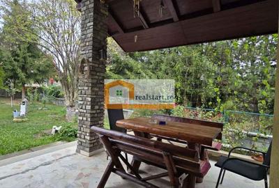 Casă individuală cu 9 camere cu Teren 1800 Mp în Est - 10