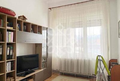 Casa cu 4 camere de vanzare in zona centrala din Oradea - 3