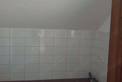 Casă cu 4 camere cu Teren 1500 Mp în Izvoru Dulce (Beceni) - 8