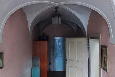 Apartament cu 3 camere decomandat în Central - 2