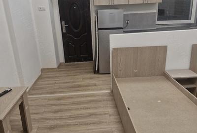 Garsonieră decomandată în Central - 4