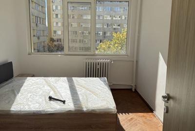 Apartament cu 3 camere decomandat în Colentina - 9
