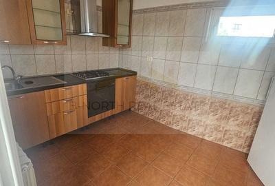 Casă individuală cu 4 camere cu Teren 30 Mp în Parcul Carol - 4
