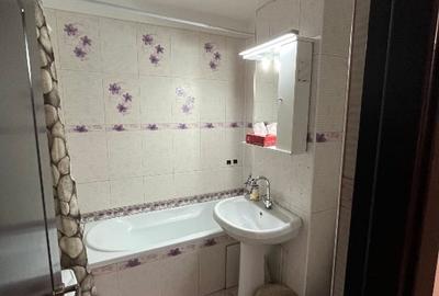 Inchiriez apartament 3 camere zona Trocadero - 5