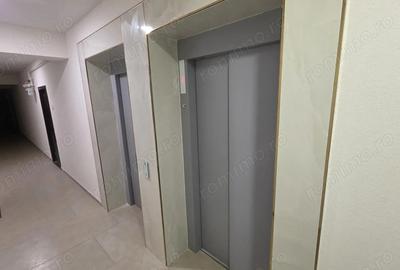 Apartament cu 2 camere semidecomandat în Berceni