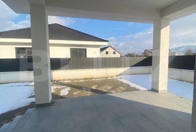 Casă cu 4 camere cu Teren 500 Mp în Unirea - 2