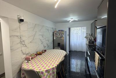 Apartament cu 3 camere în Plantelor - 2