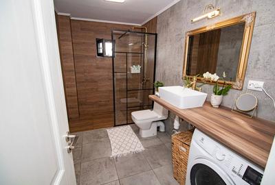 Casă cu 4 camere în Bucov - 3