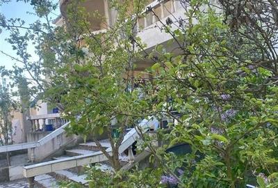 Vila P + 1 si  teren atat ptr.bussines cat si ptr locuit Onesti - 2