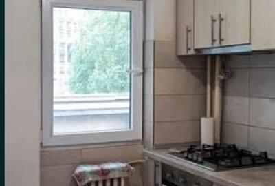 Apartament cu 3 camere decomandat în Unirii