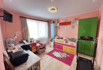 Casa 3 camere 2 bai terasa si curte zona Calea Cisnadiei din Sibiu - 8