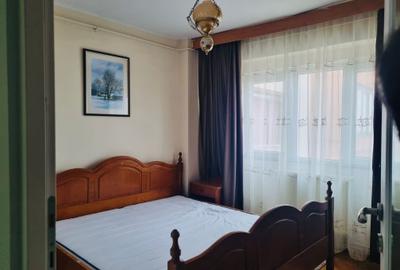 Închiriez apartament 3 camere, decomandat, Zona Dacia, str. Timiș - 3