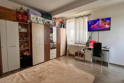 Apartament cu 2 camere decomandat în Central - 3