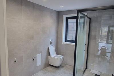 Casă cu 4 camere cu Teren 1848 Mp în Central