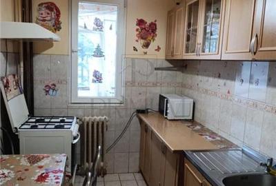 Apartament cu 2 camere semidecomandat, mobilat în Cetății