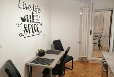 Inchiriez apartament 3 camere decomandat, zona Take Ionescu - 7