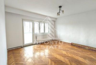 Apartament cu 2 camere decomandat în Bucovina - 2