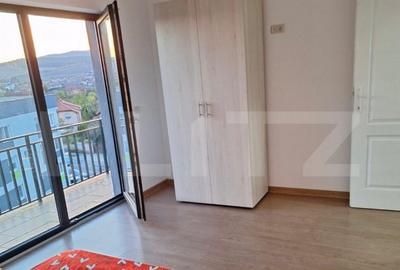 Apartament cu 3 camere decomandat în Cetate - 5