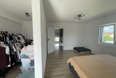 Casă individuala - 5 camere-  SUPERPOZITIE! - 12