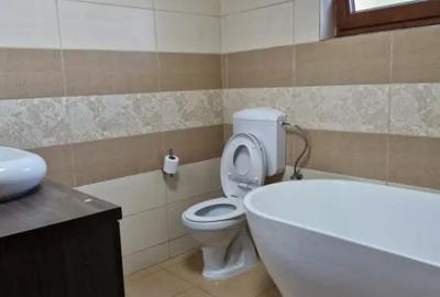 Casă cu 1 camere cu Teren 1024 Mp în Malu Mare - 9