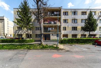 Garsonieră decomandată, mobilată în Tractorul - 8