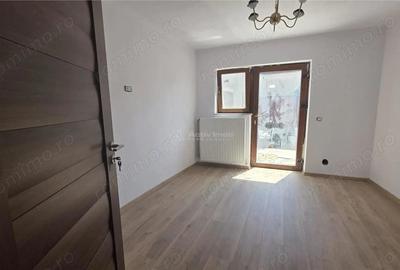 Casă cu 5 camere cu Teren 341 Mp în 1 Mai - 4